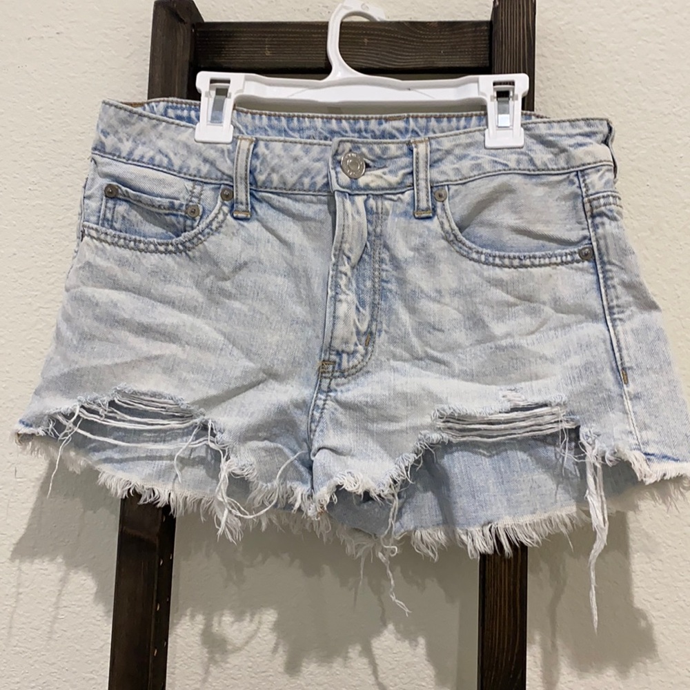 American Eagle distressed shorts